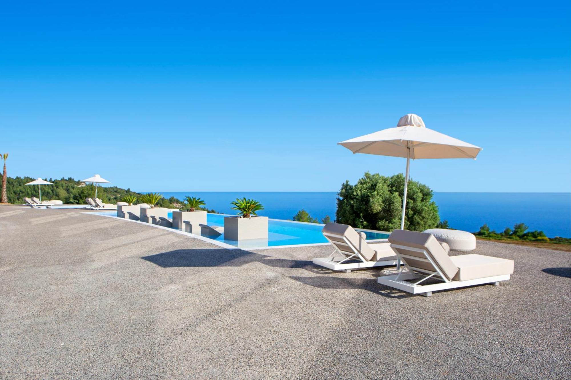 Ajul Luxury Hotel & Spa Resort, A Registry Collection Hotel أغيا باراسكيفي المظهر الخارجي الصورة